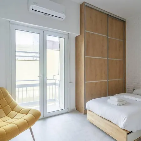 Renovated Kolonaki With Industrial Notes